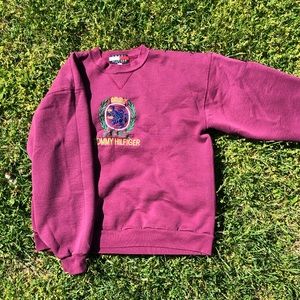 vintage Tommy Hilfiger sweatshirt